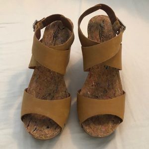 Lucky Brand Leather Platform/Wedge Sandals Size 8.5